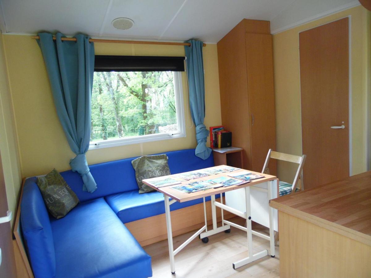 Camping Les Paillotes Payrac Buitenkant foto