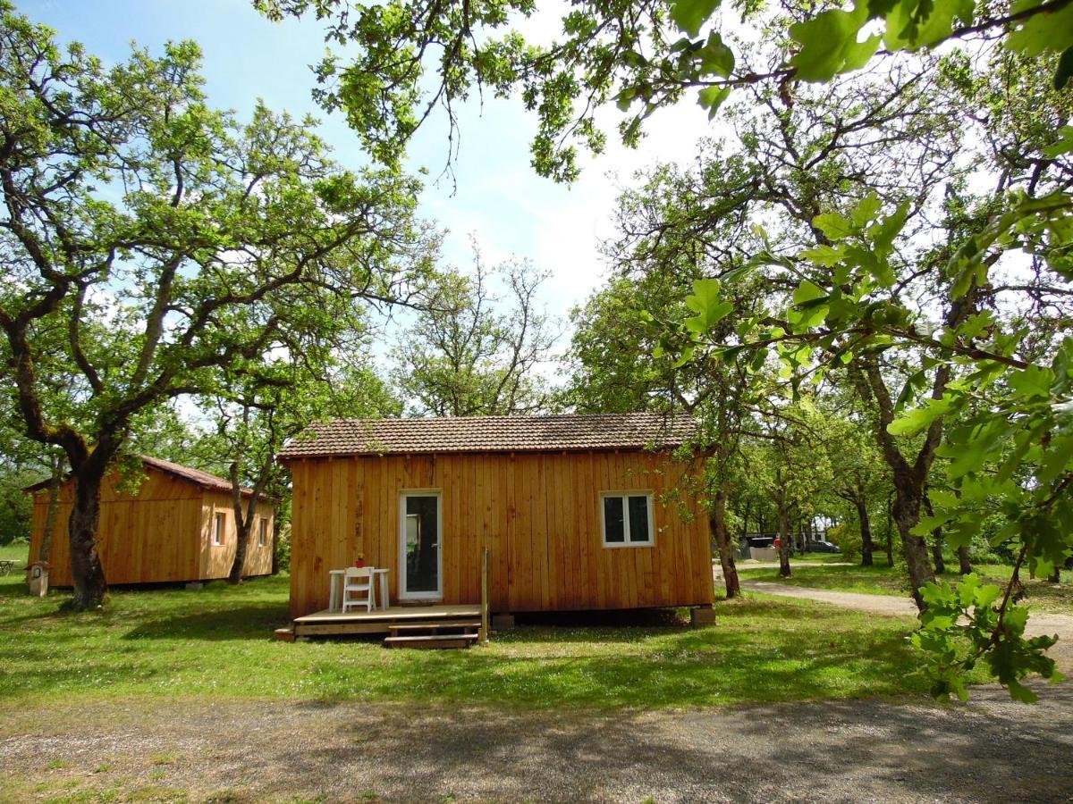 Camping Les Paillotes Payrac Buitenkant foto