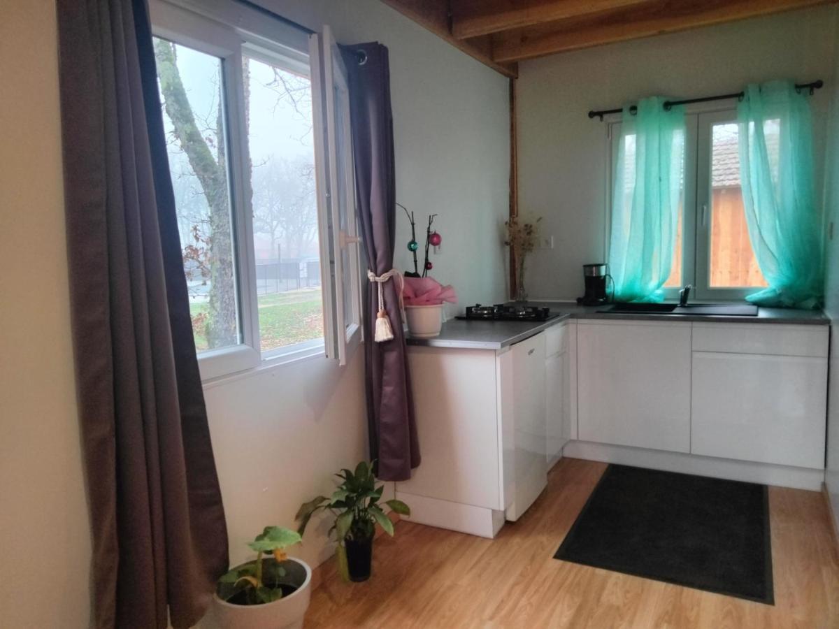 Camping Les Paillotes Payrac Buitenkant foto
